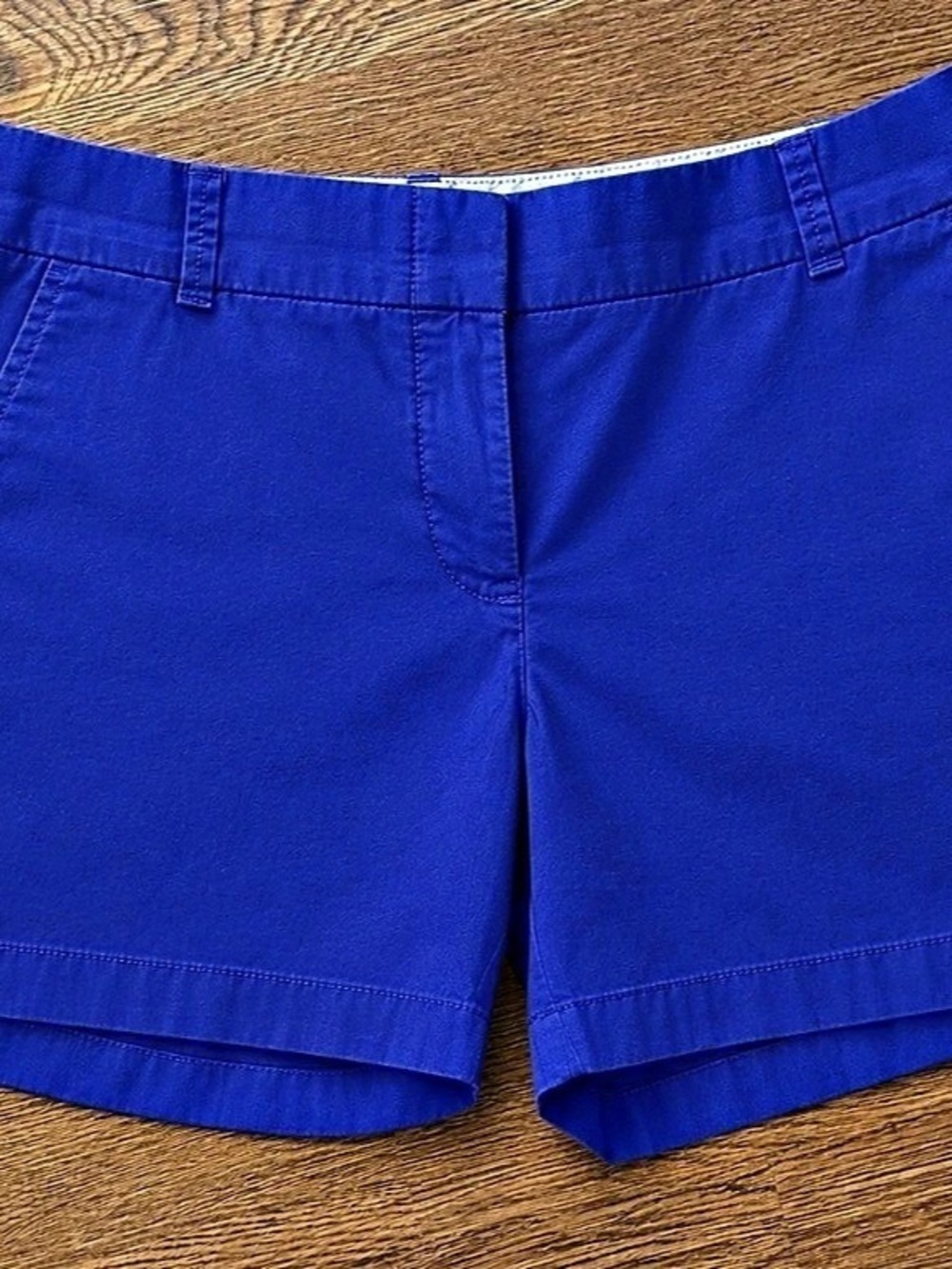 J.Crew "Broken-In" Chino Shorts in size 8 100% Cotton